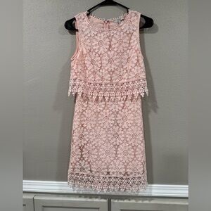 Celesta Pink Lace Detailed Dress Size Small